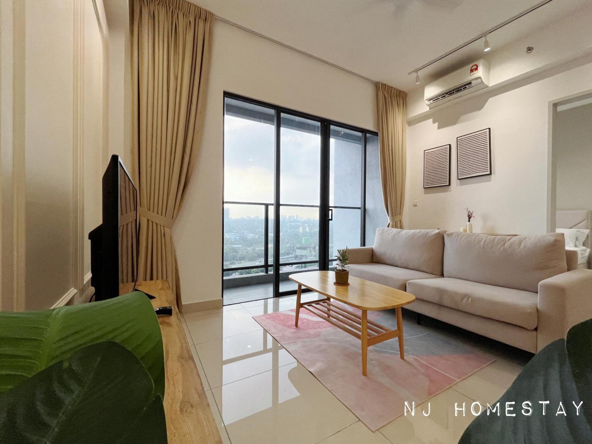 Nj At Trion, Kl Apartment *